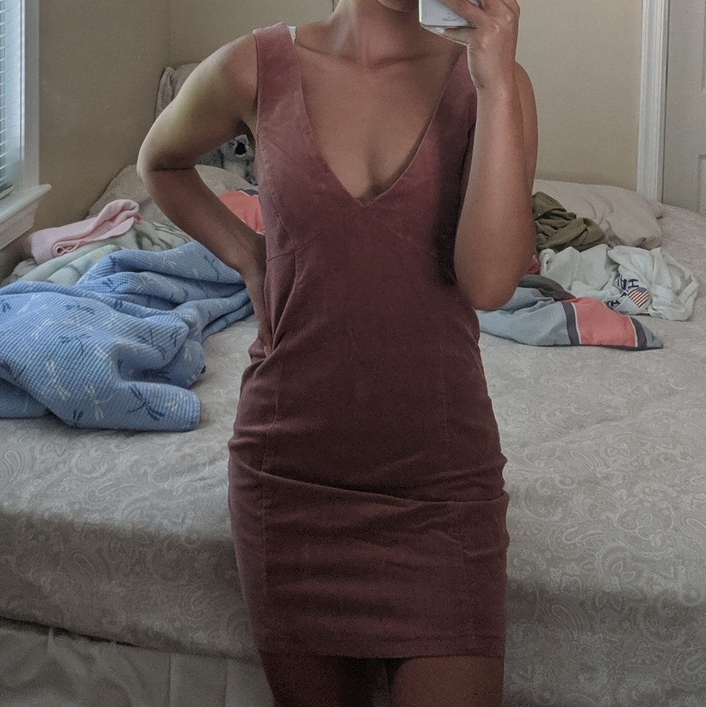 NWOT velvet like dress price firm